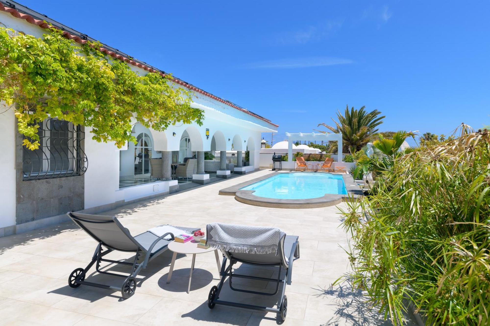 Oasis De Lujo - Luxury Boutique Villa كوستا تاغيسي المظهر الخارجي الصورة